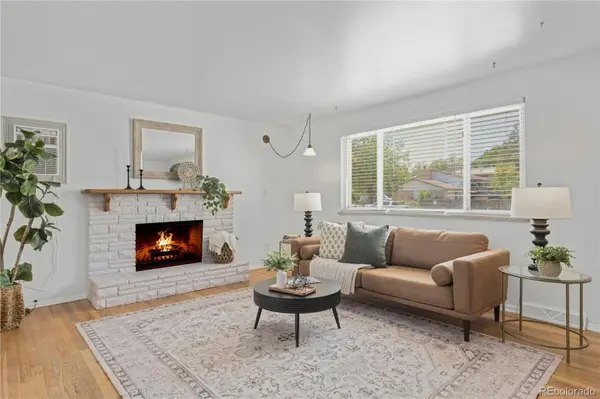 382 Zion ST, Aurora, CO 80011