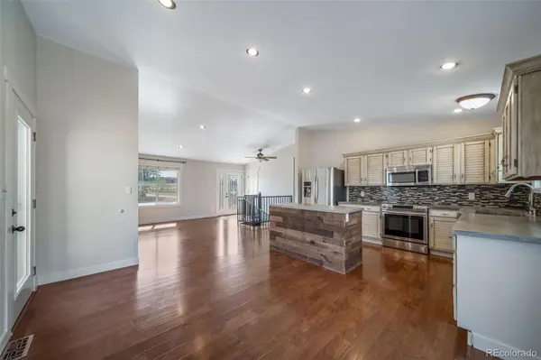 8245 Sun Country DR, Elizabeth, CO 80107