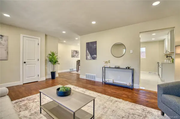 970 W 1st AVE, Broomfield, CO 80020
