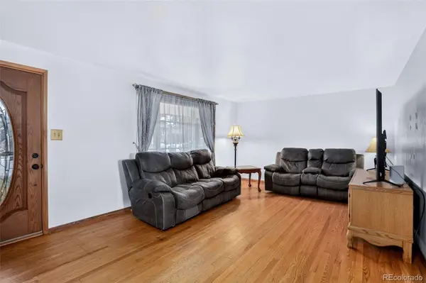 6472 Vrain ST, Arvada, CO 80003