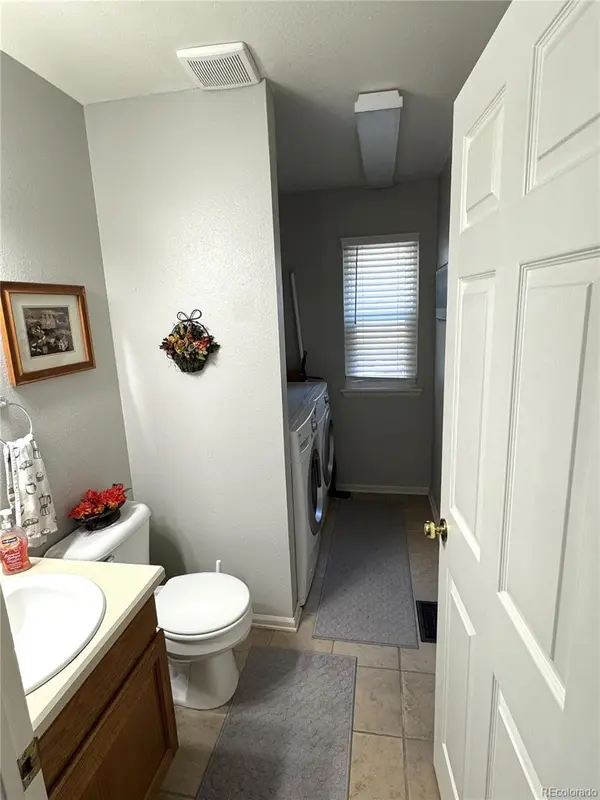 18937 E Crestridge CIR, Aurora, CO 80015