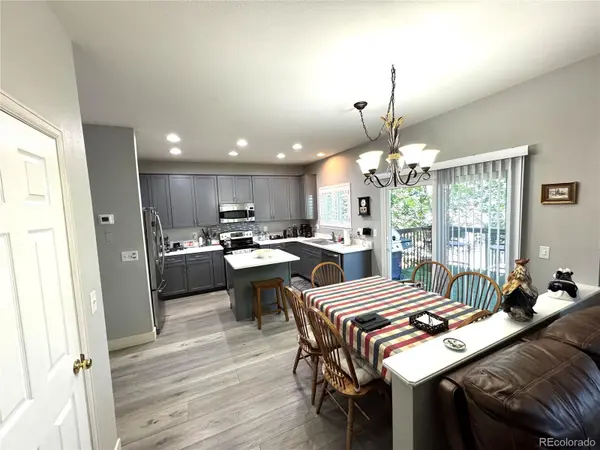 18937 E Crestridge CIR, Aurora, CO 80015