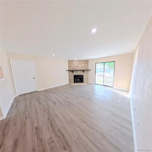 8335 Fairmount DR #102, Denver, CO 80247