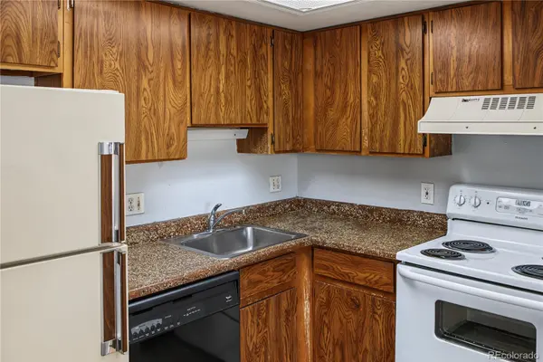17074 E Tennessee DR #211, Aurora, CO 80017