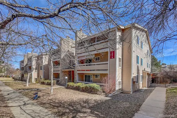1075 S Elkhart WAY #302, Aurora, CO 80012