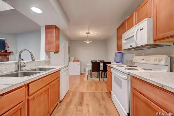 1075 S Elkhart WAY #302, Aurora, CO 80012