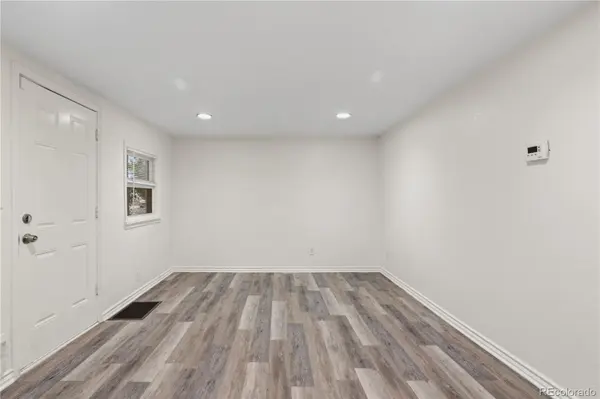 564 S Stuart ST, Denver, CO 80219