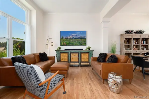 752 Hughes LN, Littleton, CO 80126