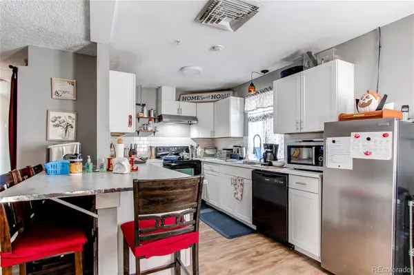 7465 W 69th PL, Arvada, CO 80003