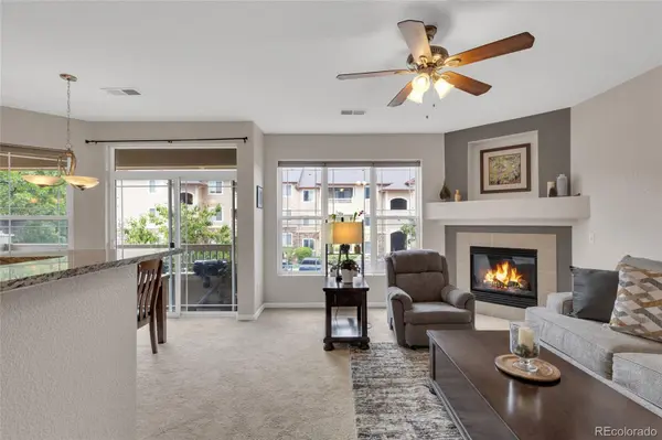 9557 W San Juan CIR #201, Littleton, CO 80128