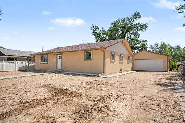 209 James ST, Avondale, CO 81022
