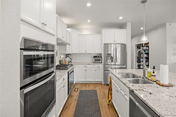23839 E Narrowleaf PL, Aurora, CO 80016