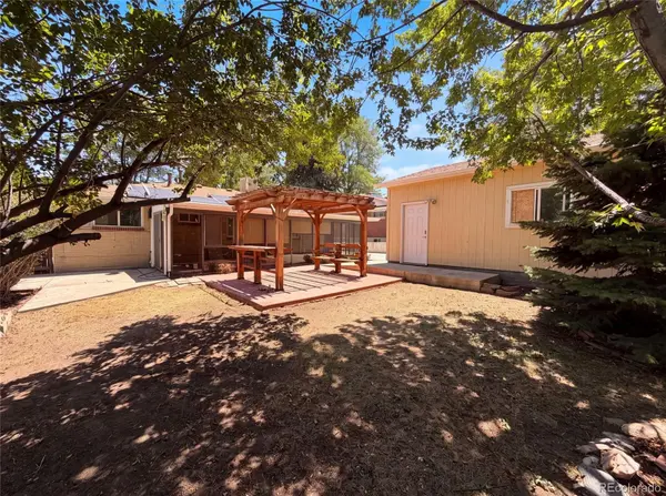 5667 Johnson ST, Arvada, CO 80002