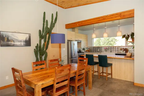301 Rue La Fong LN, Creede, CO 81130
