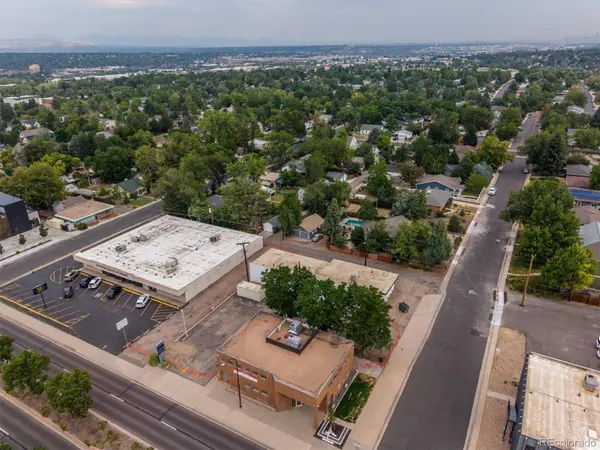 5699 S Greenwood ST, Littleton, CO 80120