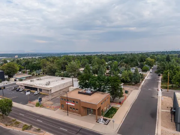 5699 S Greenwood ST, Littleton, CO 80120