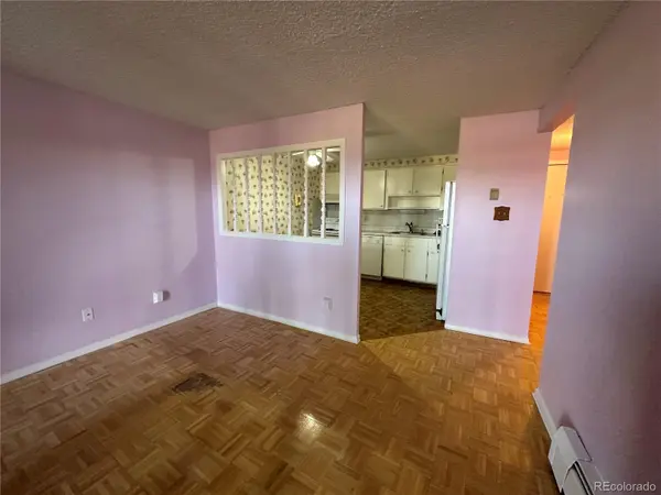 1304 S Parker RD #261, Denver, CO 80231