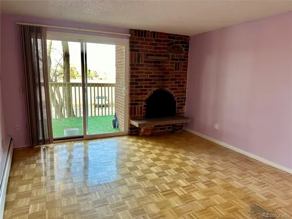 1304 S Parker RD #261, Denver, CO 80231