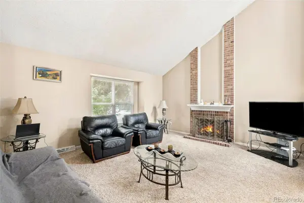 7912 S Xenia CT, Centennial, CO 80112