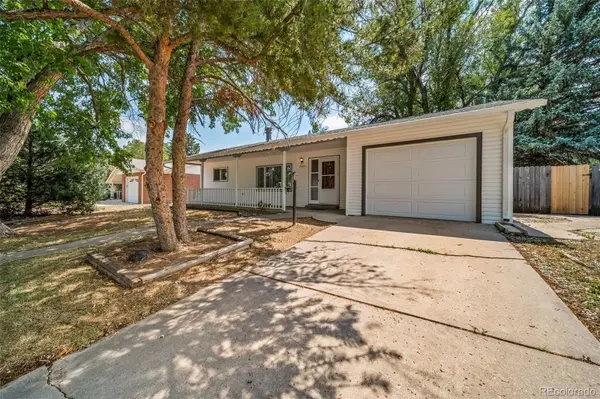 2421 Tamarac DR, Fort Collins, CO 80521