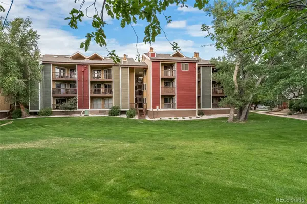 2892 Shadow Creek DR #111, Boulder, CO 80303
