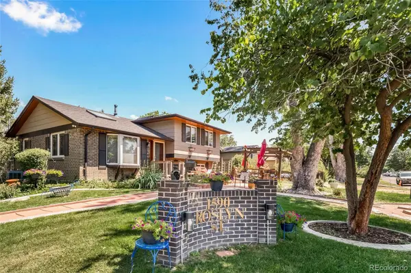 1590 Roslyn ST, Denver, CO 80220