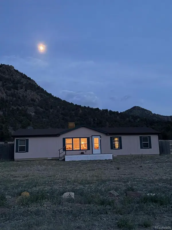 758 Shannon RD, Cotopaxi, CO 81223