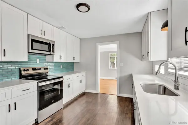 1075 Kingston ST, Aurora, CO 80010