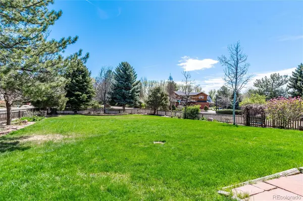 2401 Spindrift DR, Longmont, CO 80503
