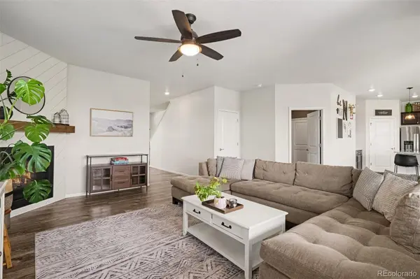 41 S Quantock ST, Aurora, CO 80018