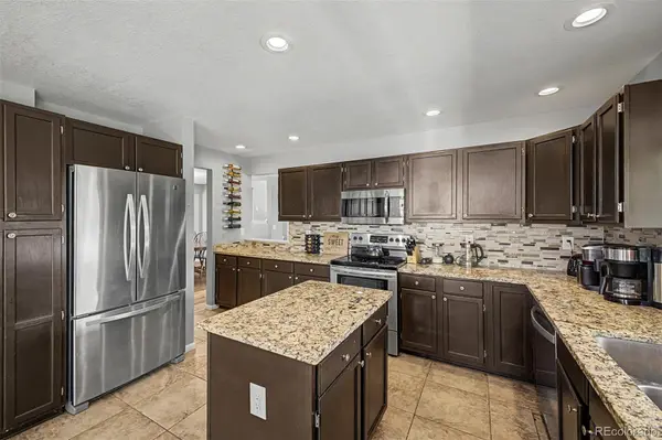 6015 Zang WAY, Arvada, CO 80004
