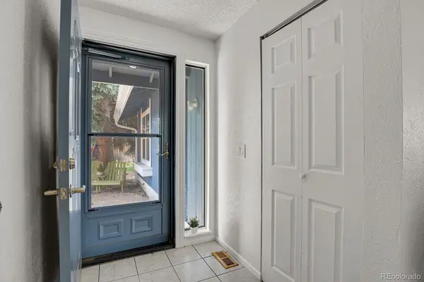 18937 E Kent CIR, Aurora, CO 80013