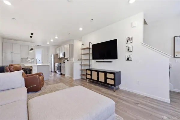 2275 Santini TRL #E, Littleton, CO 80129