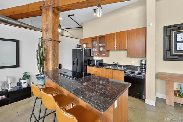 2500 Walnut ST #102, Denver, CO 80205