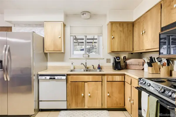 2529 W Mosier PL, Denver, CO 80219