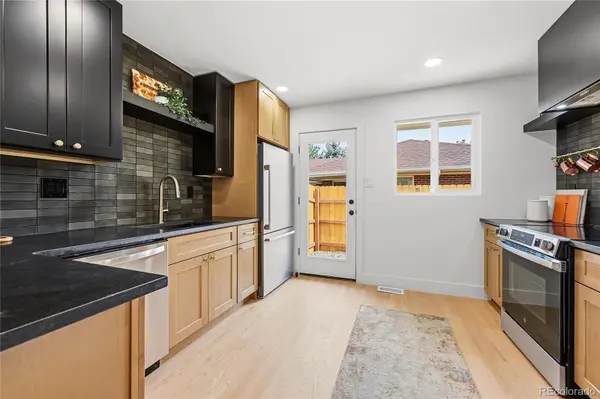 3660 N Grape ST, Denver, CO 80207