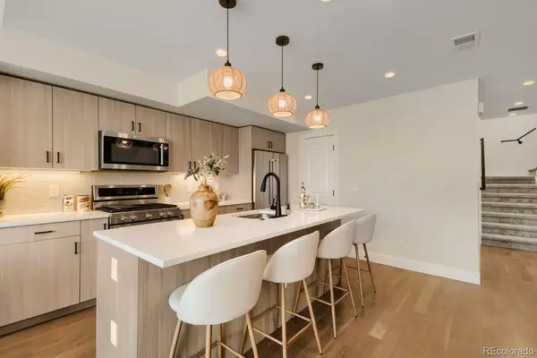 1922 W 38th AVE, Denver, CO 80211