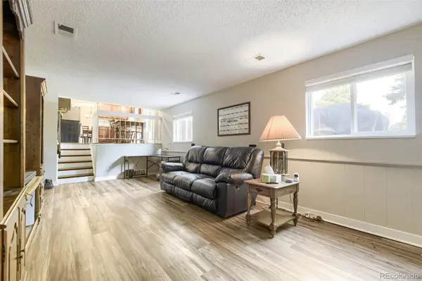 1681 S Evanston ST, Aurora, CO 80012