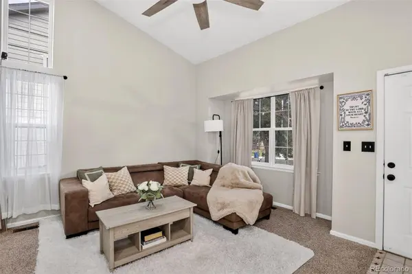 4120 S Ireland CT, Aurora, CO 80013