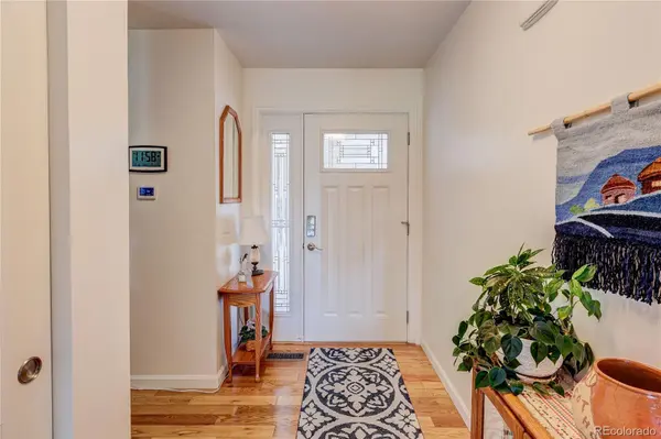 2416 S Vaughn WAY #A, Aurora, CO 80014