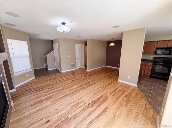 23560 Alamo PL #B, Aurora, CO 80016
