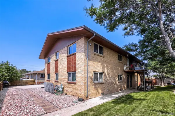 1160 S Quivas ST, Denver, CO 80223