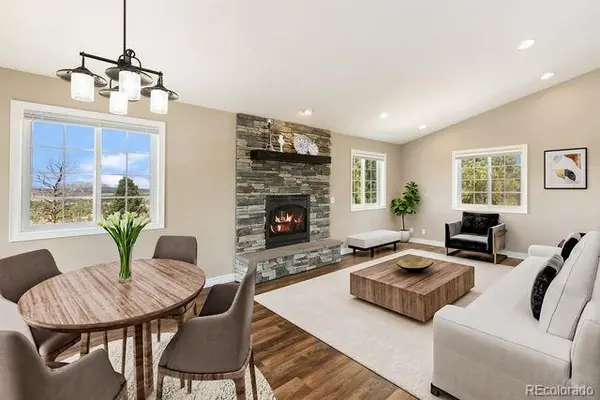 127 Carlton CIR, Florissant, CO 80816
