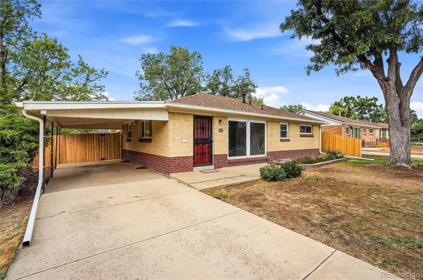 8561 Crescent DR, Westminster, CO 80031