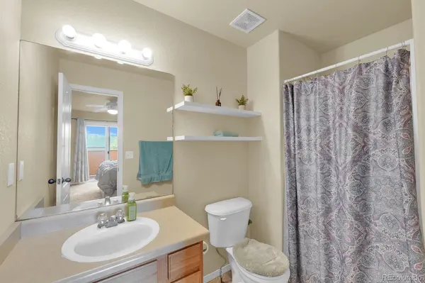 La Salle E 2280, Colorado Springs, CO 80909