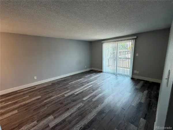 209 E Highline CIR #202, Centennial, CO 80122