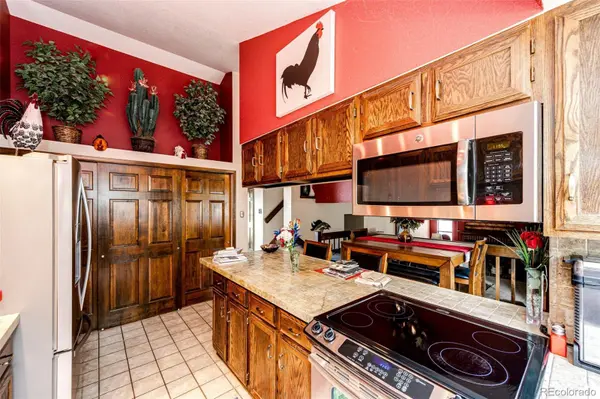 2303 S Eldridge CT, Lakewood, CO 80228