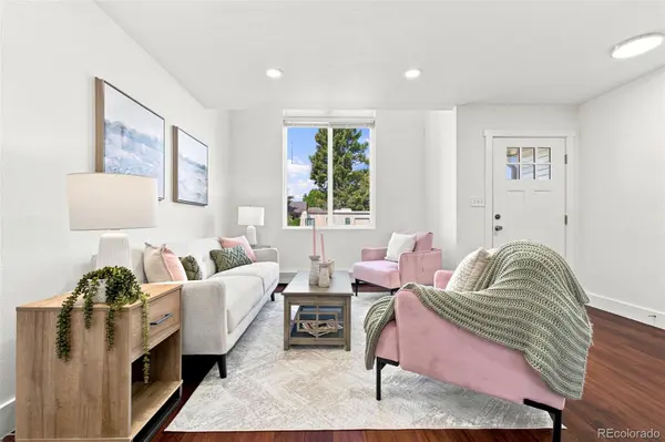 1422 Valentia ST, Denver, CO 80220