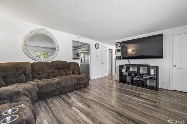 1611 S Carr ST, Lakewood, CO 80232