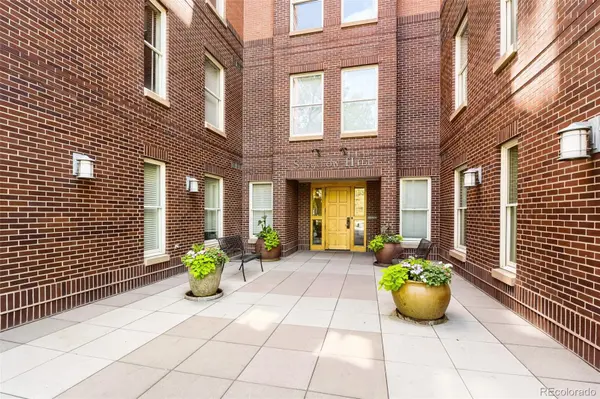 1630 N Clarkson ST #204, Denver, CO 80218